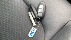 Nissan Qashqai 1.3 DiG-T Tekna 5dr Petrol Hatchback